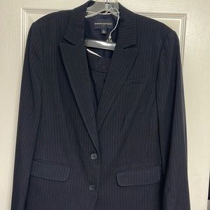 Banana Republic Dark Navy Blue Pant Suit size 12